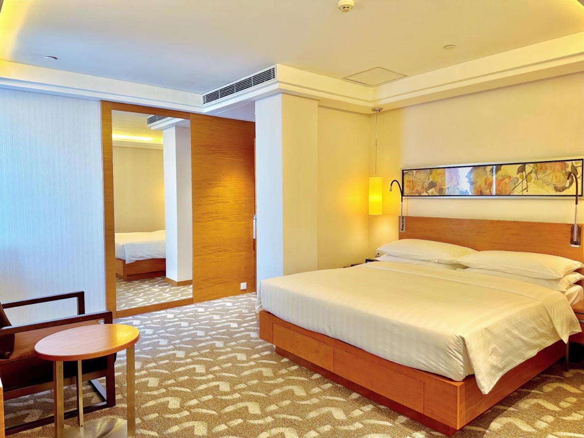 Swissotel Foshan, Guangdong - Free Shuttle To Canton Fair Extérieur photo